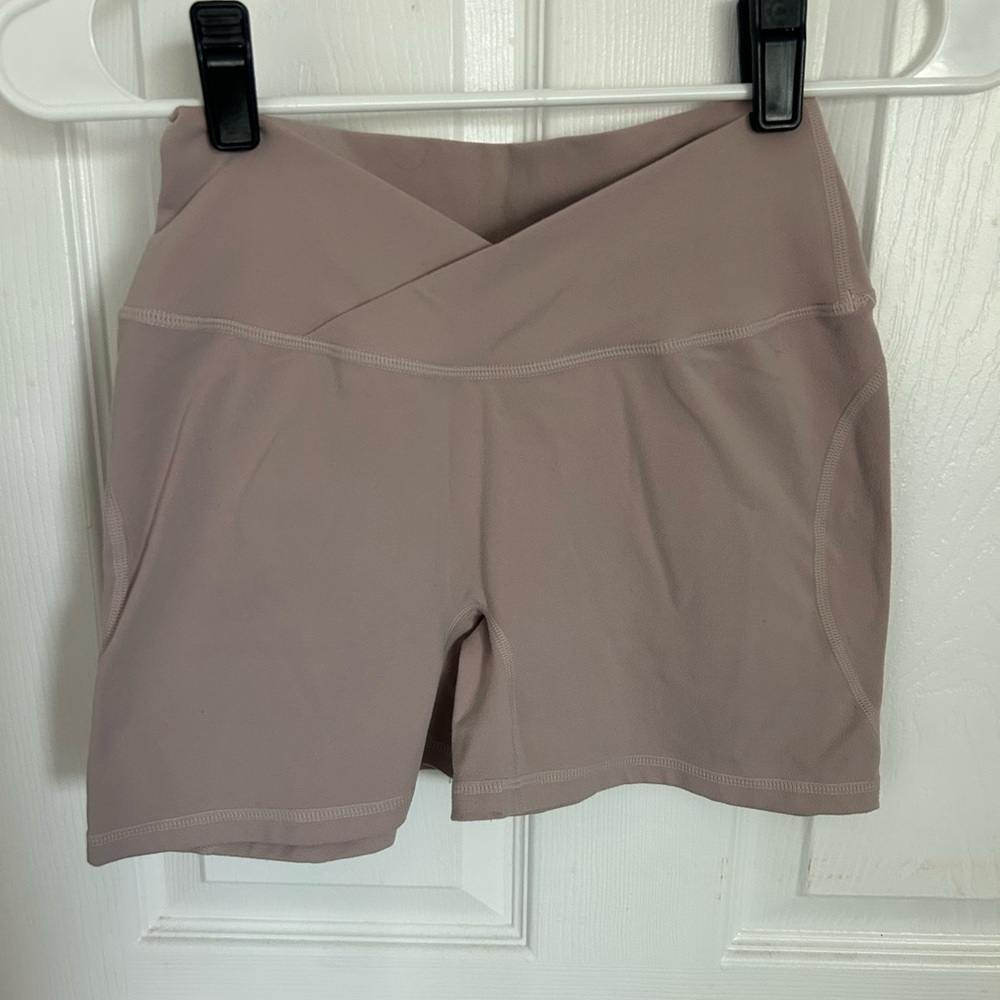 Alphalete Shorts -M